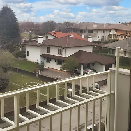 Apartment Comfortable Flat In Torviscosa, 70 Sqm, Air-conditioned